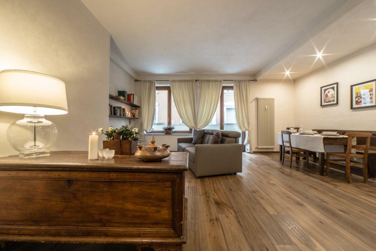 Maison Aosta Luaran gambar